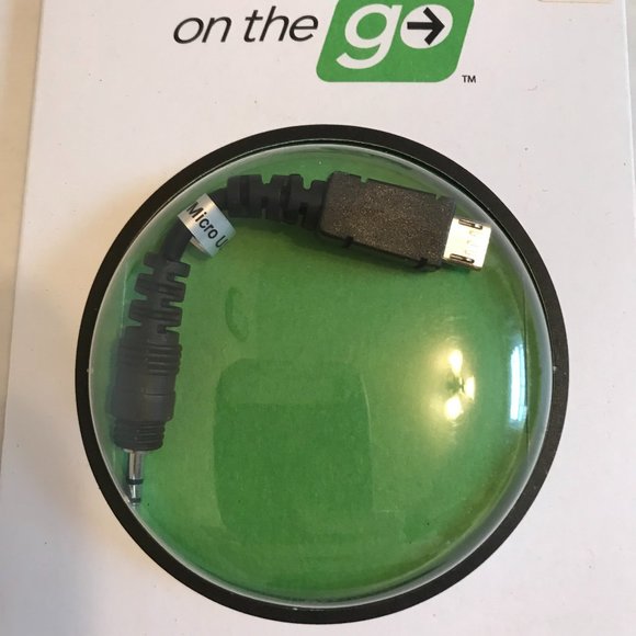 "On the Go" 3 in 1 Charger plus Connector Tip - Picture 3 of 15